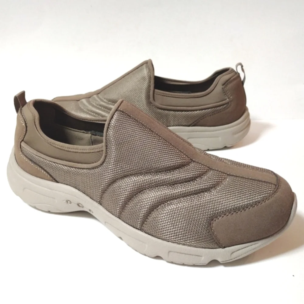 Easy Spirit Women's Brigg2 Slip-On Comfort Walking Sneakers Beige Size 11
